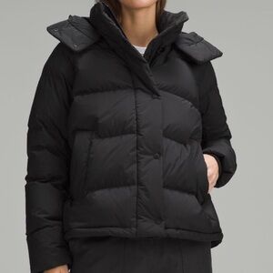 NWT LULULEMON WUNDER Puff Jacket BLACK Perfect NWT SIZE 4 Regular length NWT